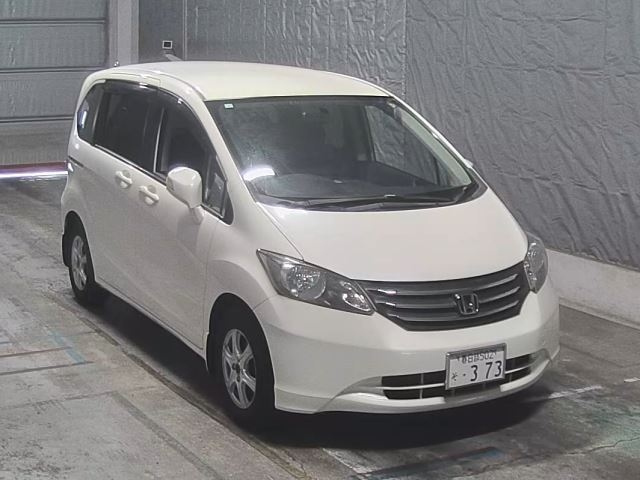 HONDA FREED 2009