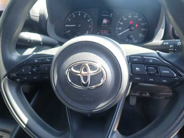 TOYOTA YARIS 2021