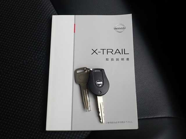 NISSAN X-TRAIL 2012