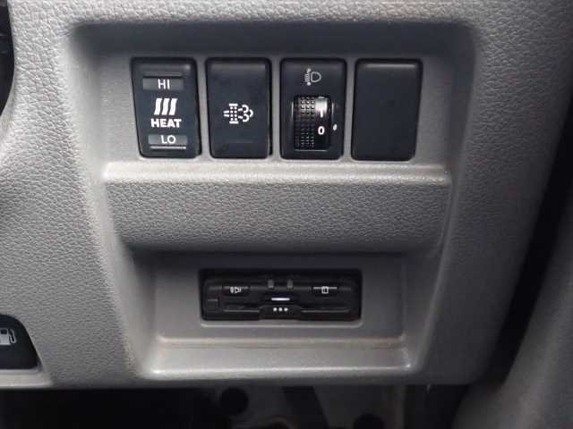 NISSAN CARAVAN VAN 2020