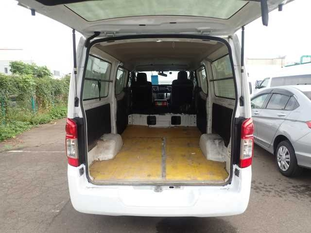 NISSAN CARAVAN VAN 2020