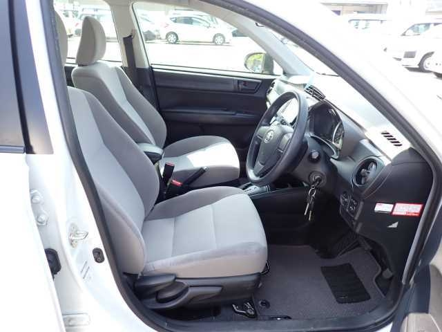 TOYOTA COROLLA AXIO 2016