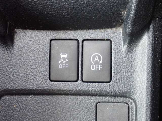 TOYOTA COROLLA AXIO 2016