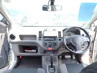 MITSUBISHI LANCER VAN 2012