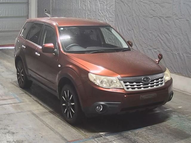 SUBARU FORESTER 2012