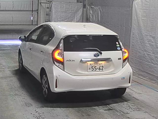 TOYOTA AQUA 2019