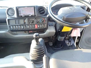 HINO DUTRO 2016