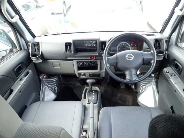 NISSAN CLIPPER VAN 2013