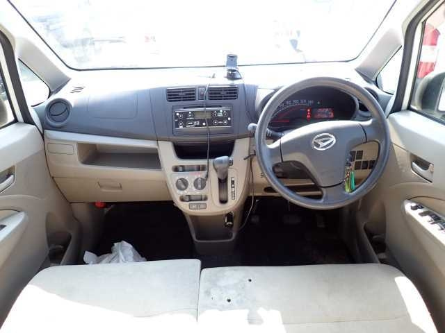 DAIHATSU MOVE 2013