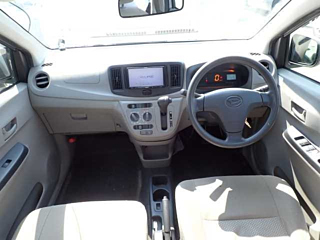 DAIHATSU MIRA E S 2012