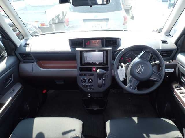 TOYOTA ROOMY 2020