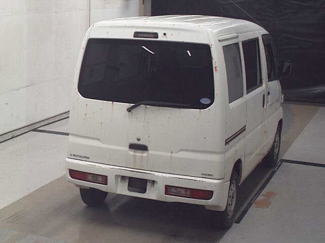 MITSUBISHI MINICAB VAN 2013