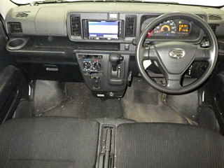 DAIHATSU HIJET VAN 2018