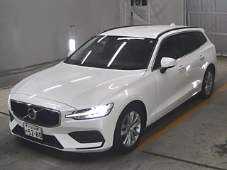 VOLVO V60 2021