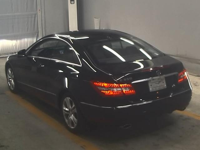 MERCEDES BENZ E CLASS 2010
