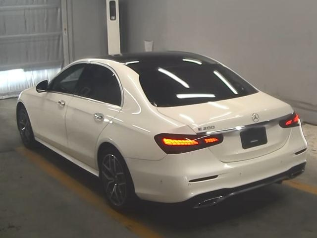 MERCEDES BENZ E CLASS 2020