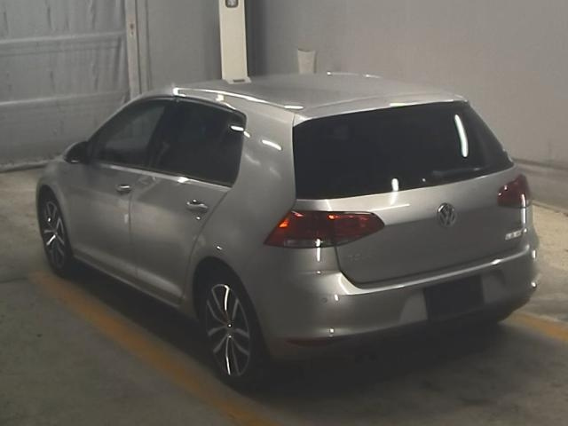 VOLKSWAGEN GOLF 2013