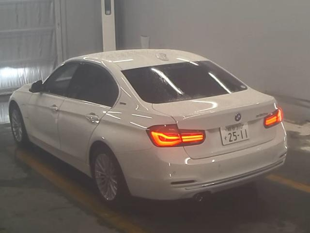 BMW 3 SERIES 2016