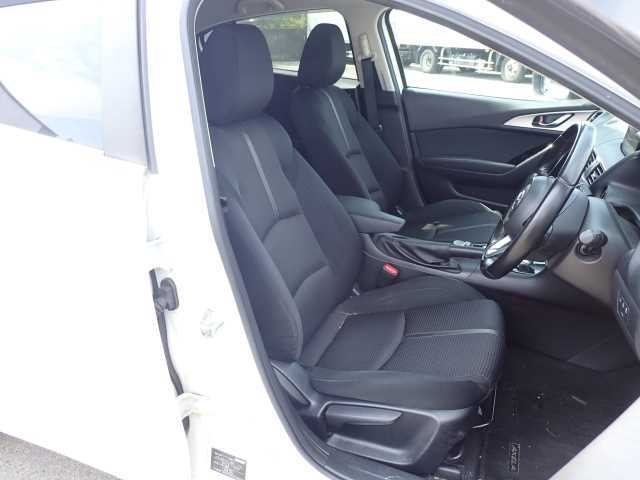 MAZDA AXELA 2018
