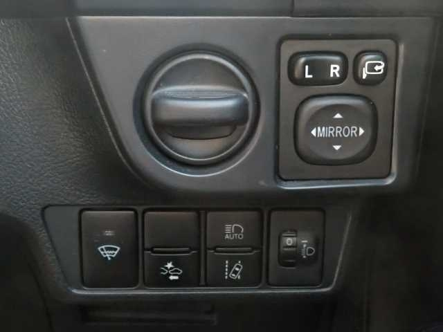 TOYOTA COROLLA AXIO 2017