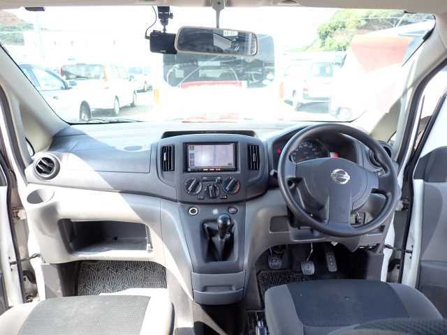 NISSAN NV200 2018