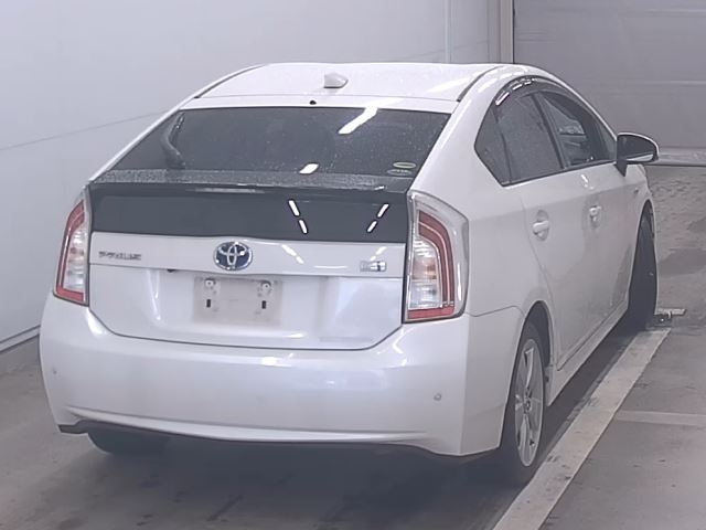 TOYOTA PRIUS 2012