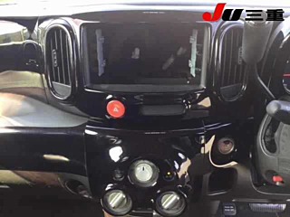 NISSAN CUBE 2010