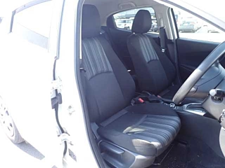 MAZDA MAZDA2 2020