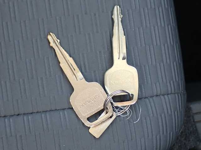 NISSAN CLIPPER TRUCK 2013