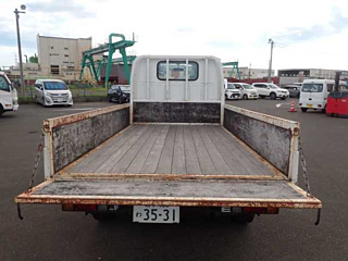 ISUZU ELF 2013
