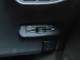 TOYOTA PRIUS 2015