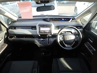 HONDA FREED 2018