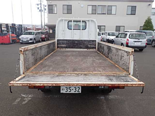 ISUZU ELF 2013