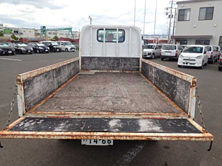 ISUZU ELF 2013