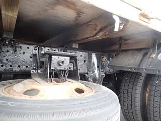 ISUZU ELF 2013