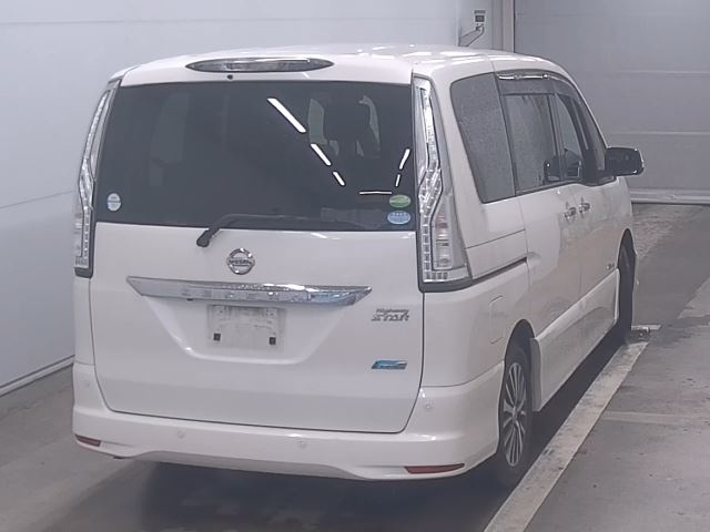 NISSAN SERENA 2015