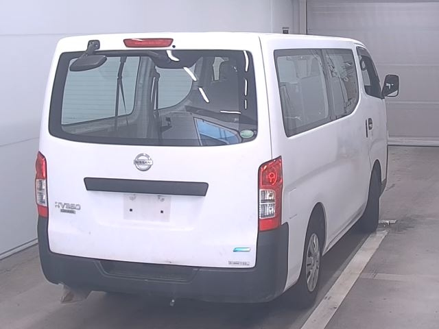 NISSAN CARAVAN VAN 2014