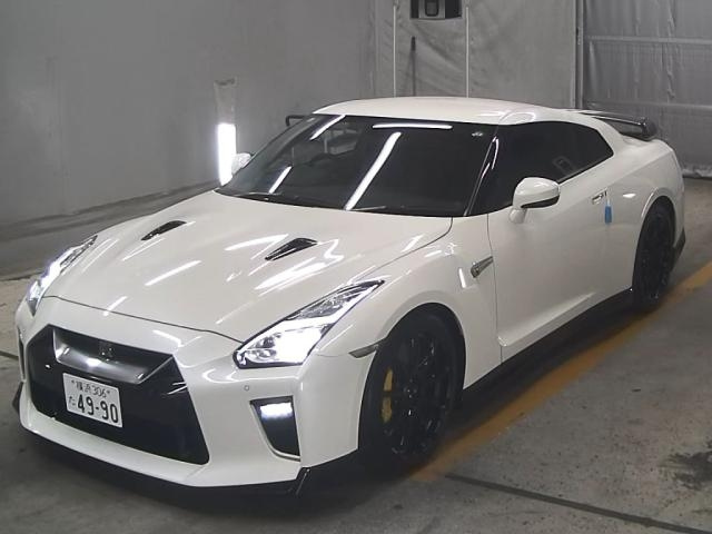 NISSAN GT-R 2021