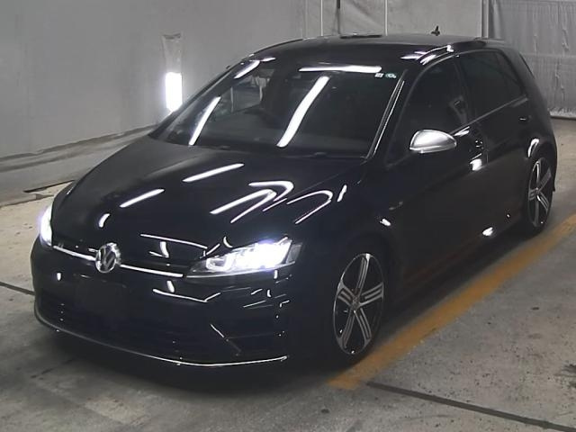 VOLKSWAGEN GOLF 2016