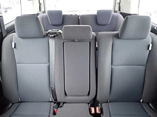 TOYOTA NOAH 2016