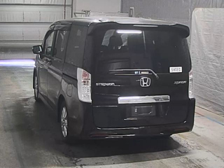HONDA STEP WAGON 2010