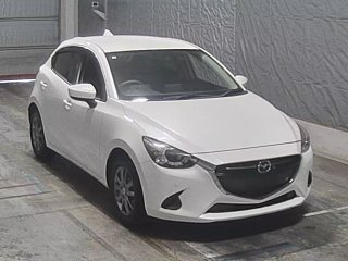 MAZDA DEMIO 2018
