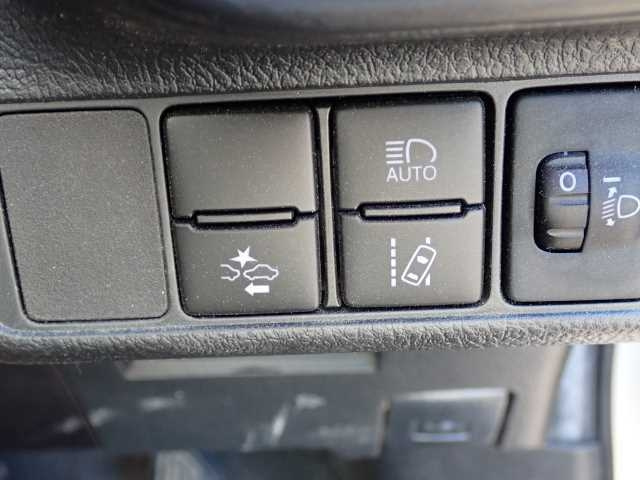 TOYOTA COROLLA FIELDER 2021