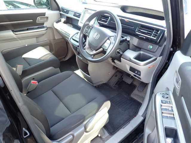 HONDA STEP WAGON 2018