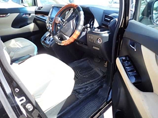 TOYOTA ALPHARD 2022