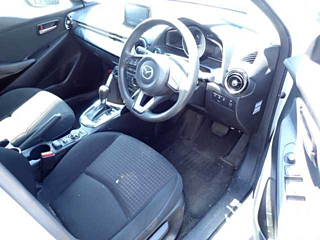 MAZDA DEMIO 2018