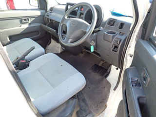 DAIHATSU HIJET VAN 2017