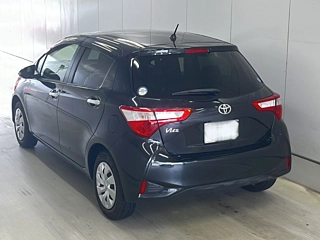 Заказать TOYOTA VITZ
