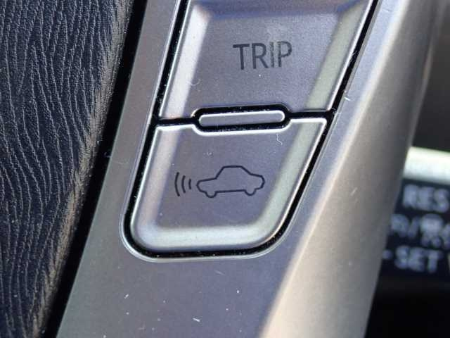 TOYOTA PRIUS ALPHA 2018