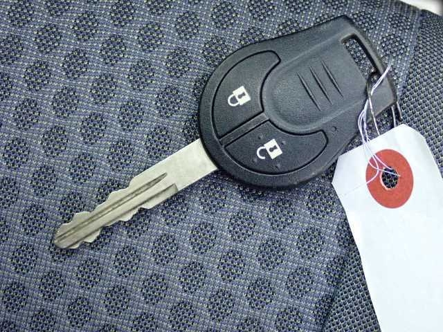 NISSAN WINGROAD 2016